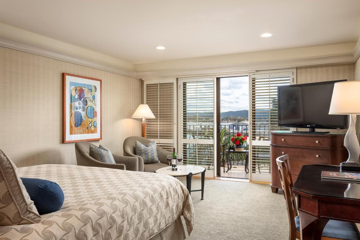 Monterey Bay Inn - image 3