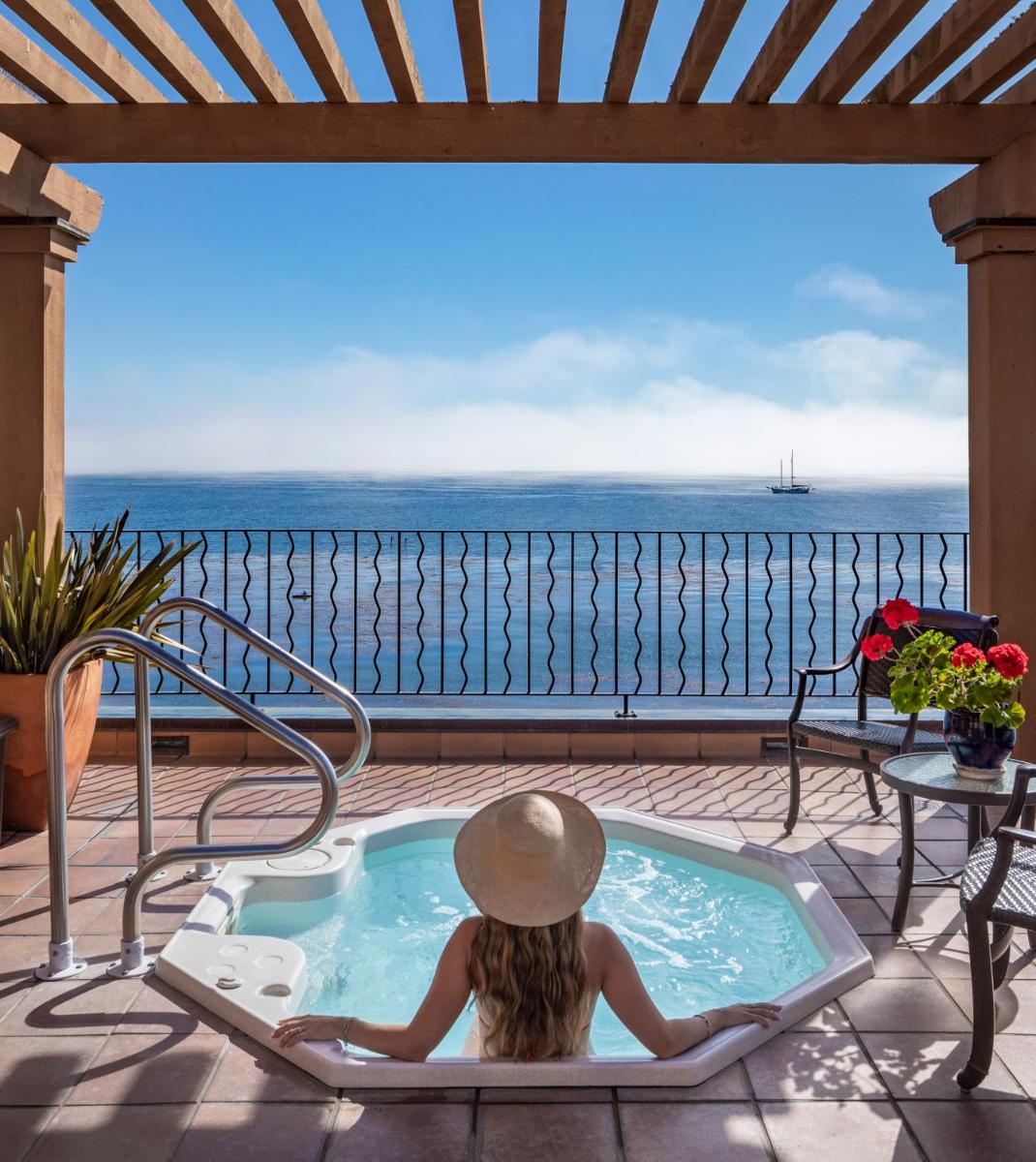 Monterey Bay Inn - image 4