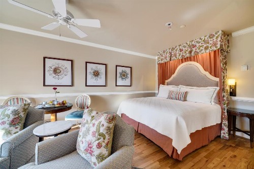 Spindrift Inn - image 17