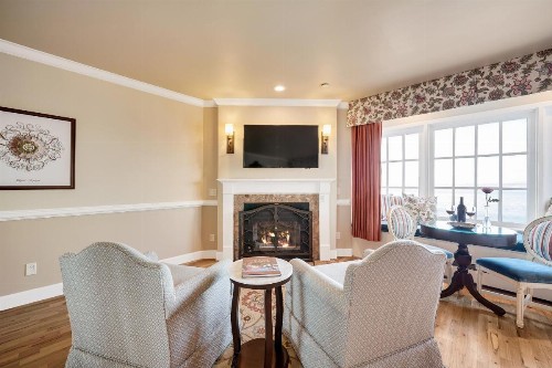 Spindrift Inn - image 23
