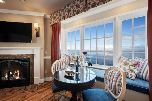 Spindrift Inn - image 24