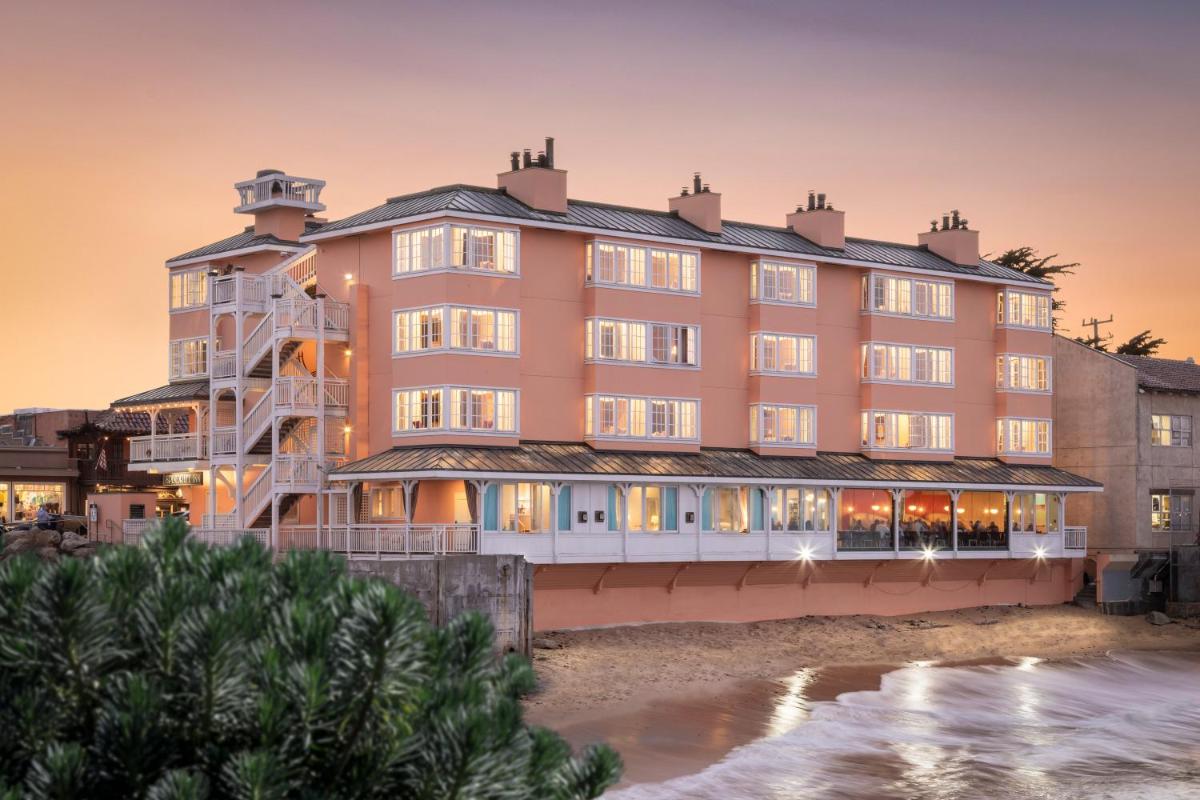 Spindrift Inn - image 3