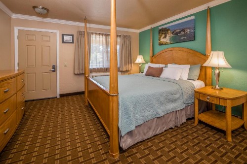 Stage Coach Lodge - image 4