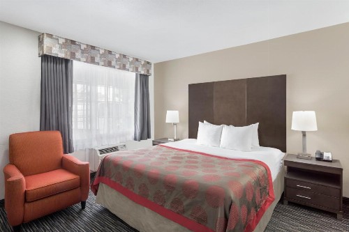 Ramada by Wyndham Monterey - image 22
