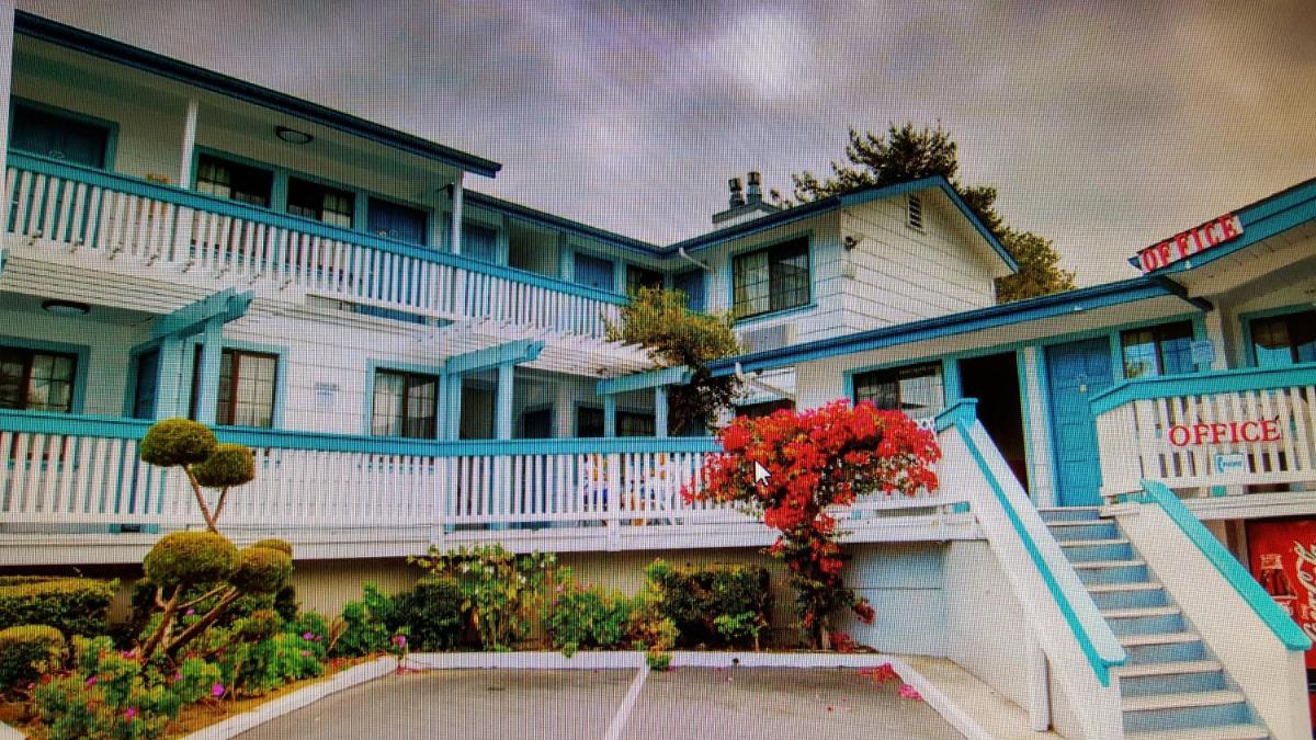 Arbor Inn Monterey - main image