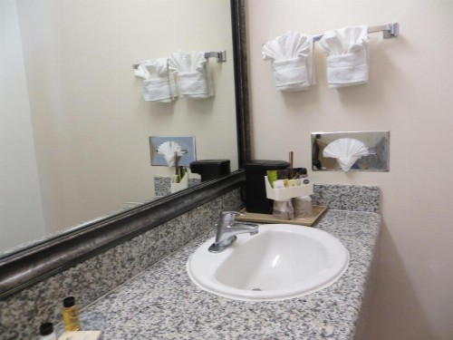 Arbor Inn Monterey - image 29