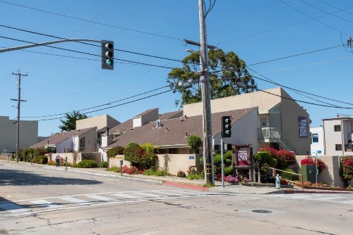Cannery Row Inn - image 26