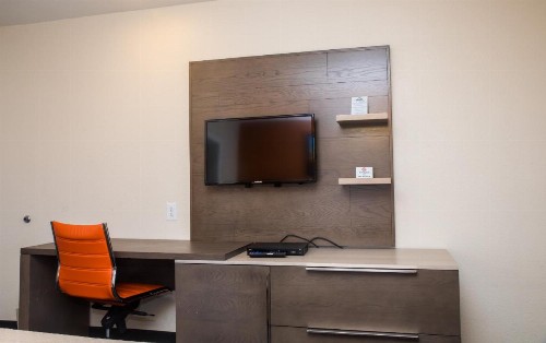 Days Inn by Wyndham Monterey Downtown - image 31