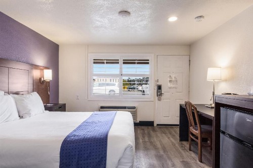 Rodeway Inn near Downtown Monterey - image 11