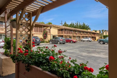 Rodeway Inn near Downtown Monterey - image 27