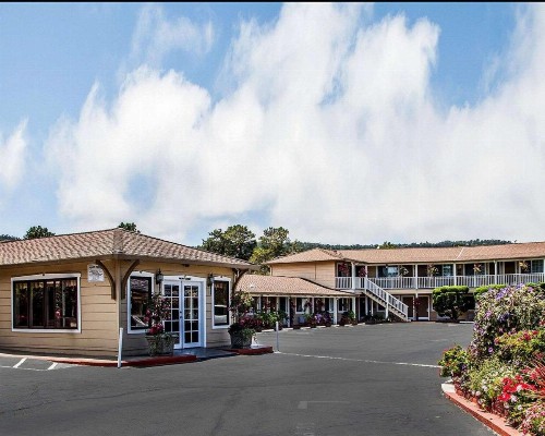 The Inn at 1252 Monterey - image 15