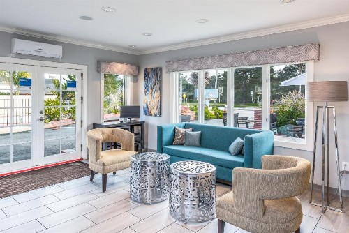 The Inn at 1252 Monterey - image 17