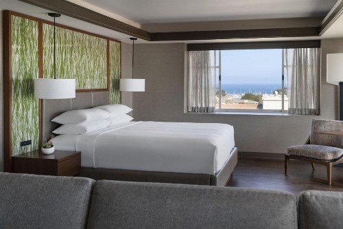 Monterey Marriott - image 13
