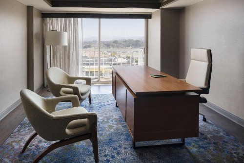 Monterey Marriott - image 18