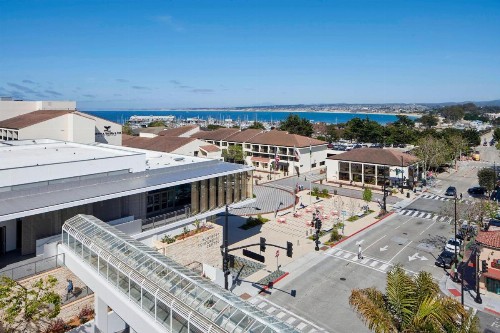 Monterey Marriott - image 36