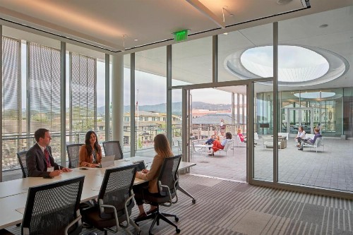 Monterey Marriott - image 38