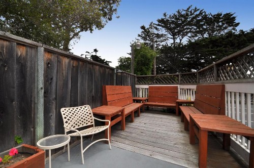Pelican Inn - image 37