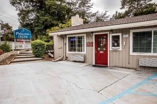 Pelican Inn - image 46