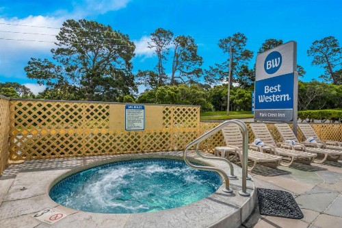 Best Western Park Crest Inn - image 10