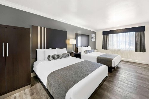 Best Western Park Crest Inn - image 34