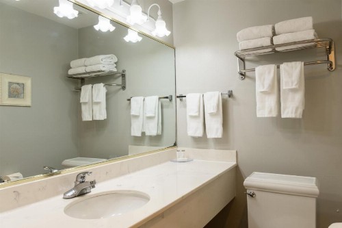 Travelodge by Wyndham Monterey Bay - image 37