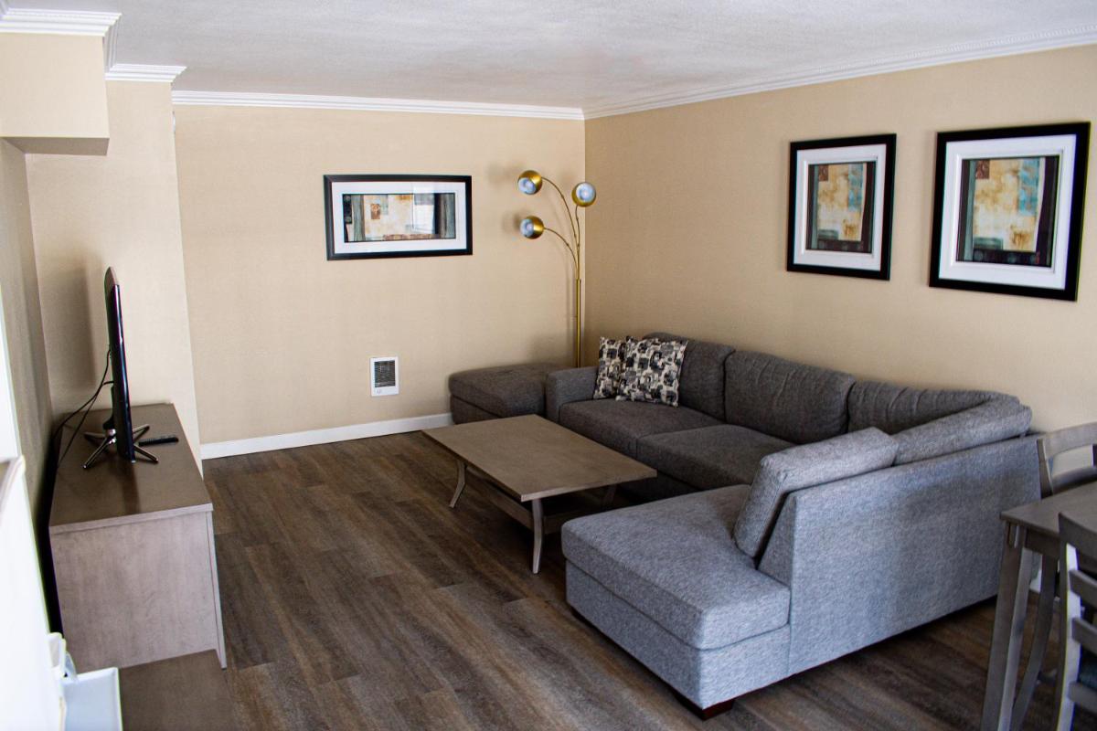 Travelodge by Wyndham Monterey Bay - image 4