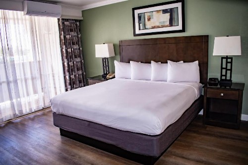 Travelodge by Wyndham Monterey Bay - image 50