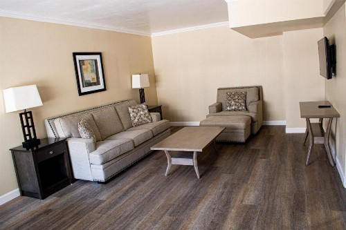 Travelodge by Wyndham Monterey Bay - image 6