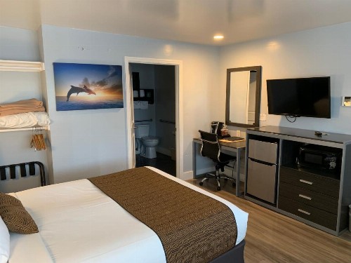 Pacific Inn Monterey - image 6