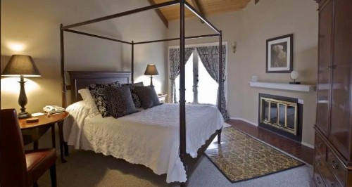 Merritt House Hotel - image 17