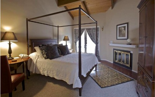 Merritt House Hotel - image 20