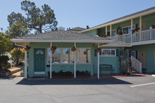 Villa Franca Inn - image 14