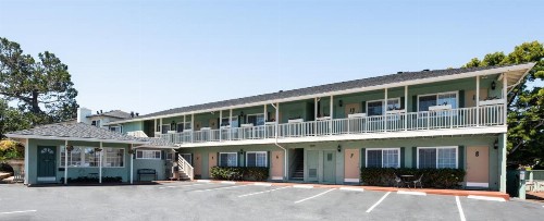 Villa Franca Inn - image 19