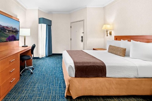 Best Western De Anza Inn - image 11