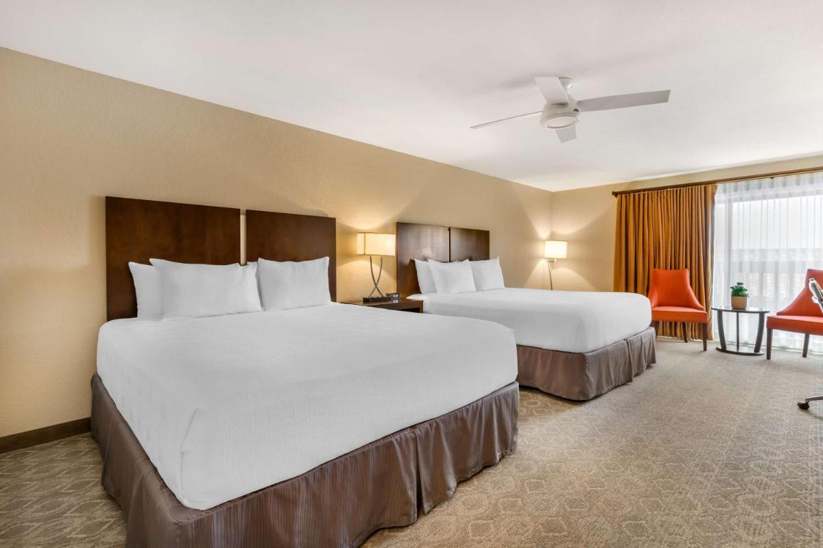 Best Western Plus Monterey Inn - image 7