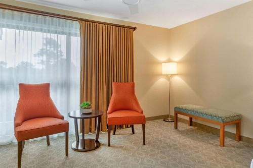 Best Western Plus Monterey Inn - image 8