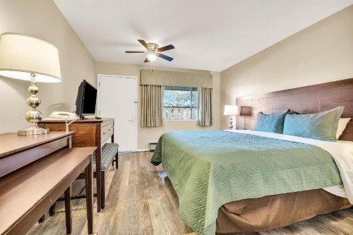 Quality Inn Monterey - image 9