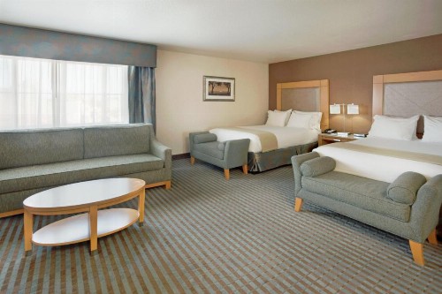 Holiday Inn Express Monterey - Cannery Row an IHG Hotel - image 25