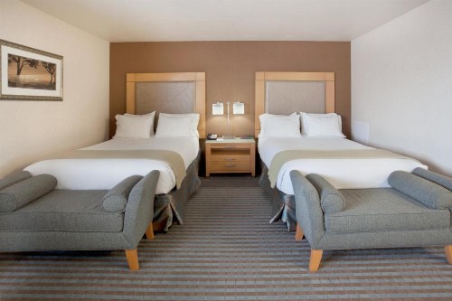 Holiday Inn Express Monterey - Cannery Row an IHG Hotel - image 6