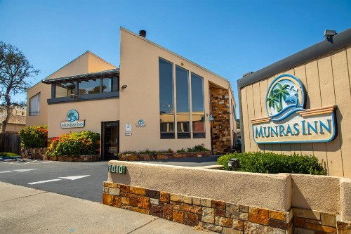 Munras Inn - image 4