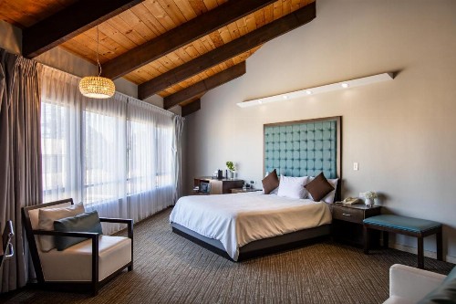 Munras Inn - image 44