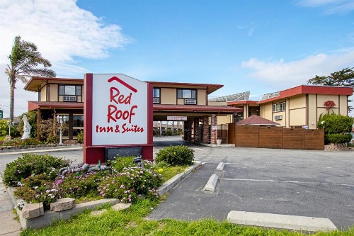 Red Roof Inn & Suites Monterey - image 17