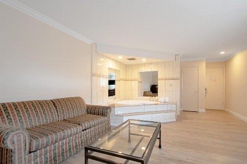 Red Roof Inn & Suites Monterey - image 23