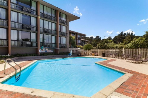Red Lion Hotel Monterey - image 29