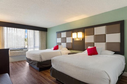 Red Lion Hotel Monterey - image 33