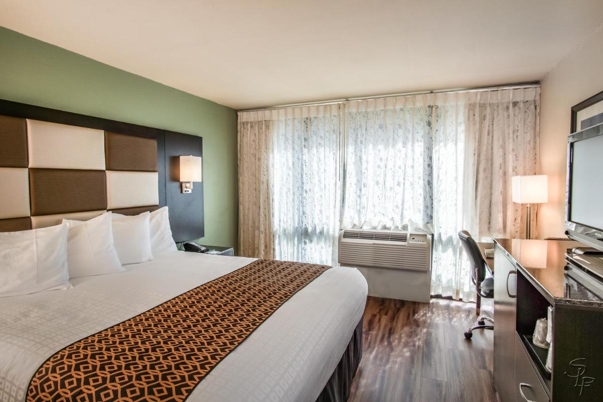 Red Lion Hotel Monterey - image 5