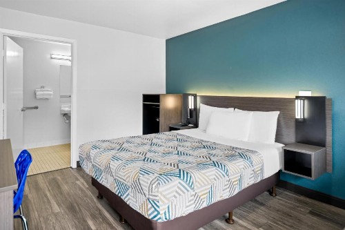 Motel 6-Monterey CA - image 12