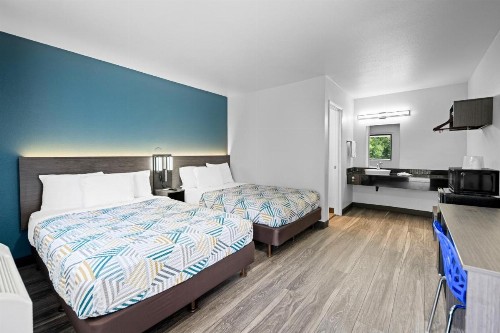 Motel 6-Monterey CA - image 26