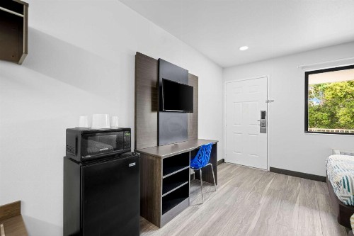 Motel 6-Monterey CA - image 3