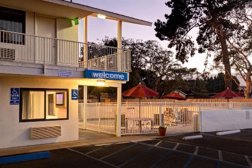 Motel 6-Monterey CA - image 33